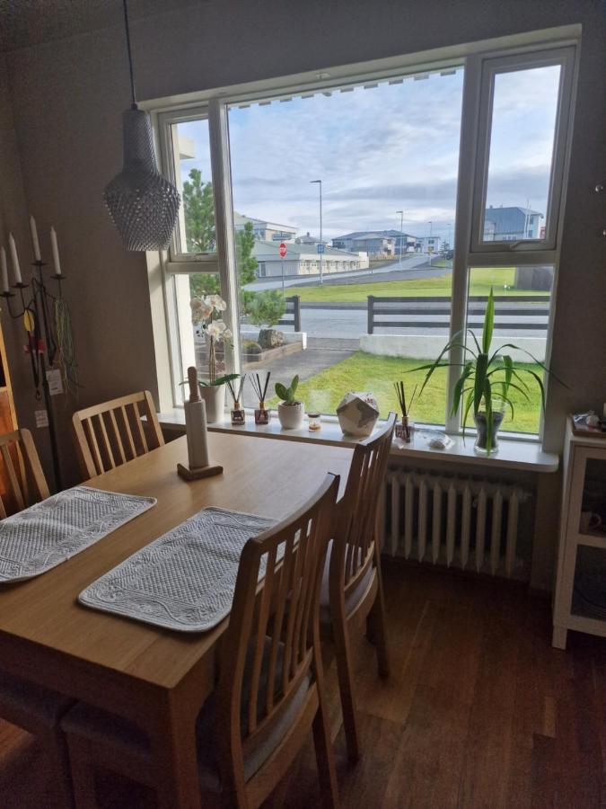 Sol - S12 Guesthouse Keflavik Exterior photo